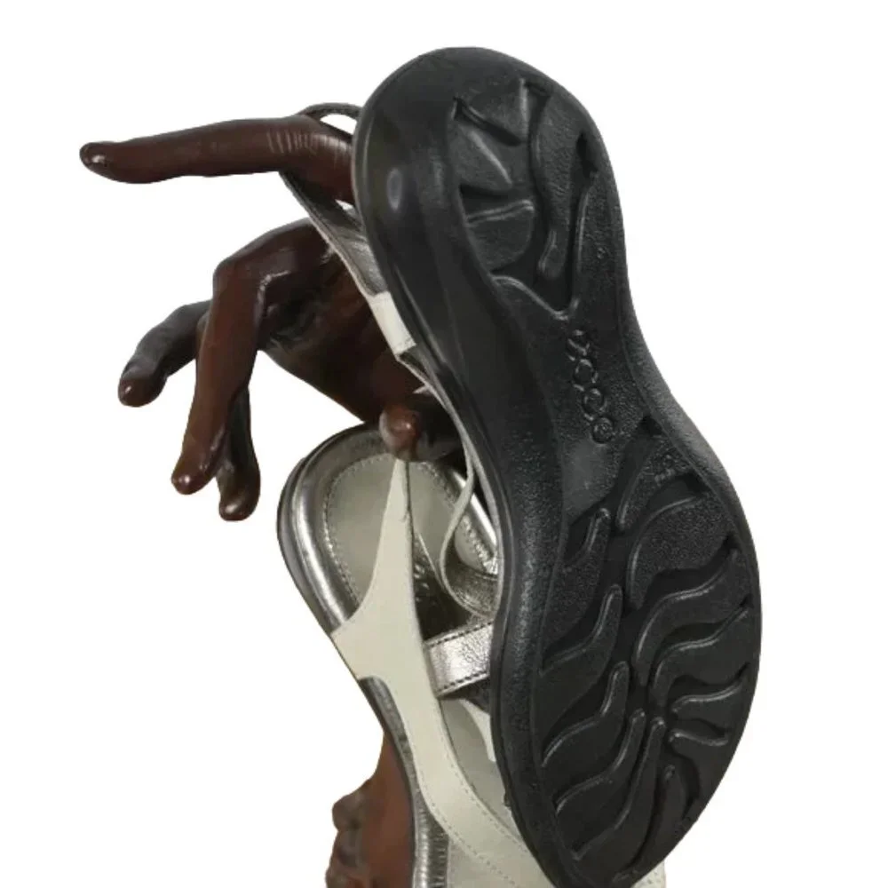 Ecco Felicia Light Gray And Pewter Strappy Leather Sandal Size 37 (US 6-6.5)